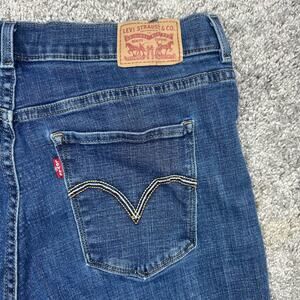 Levi’s Women's Size 14 Classic Boot Cut 32x32 Jeans Denim Country Casual